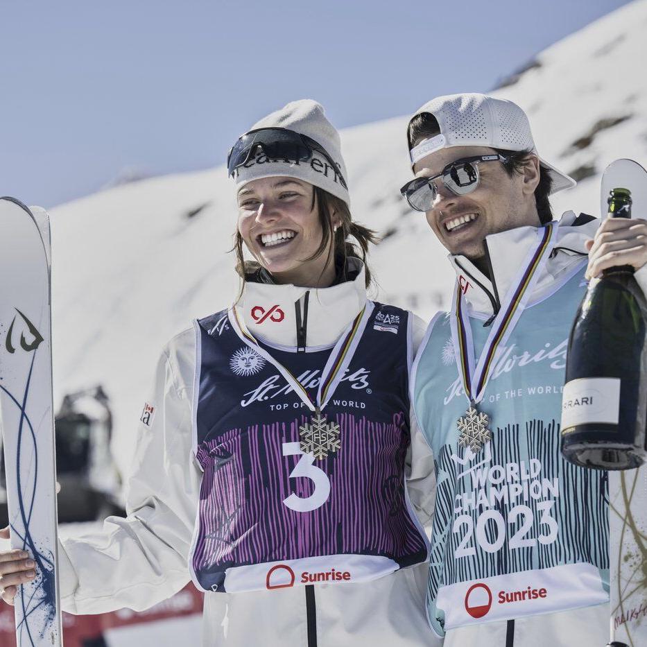 Kingsbury's golden streak comes to an end with moguls world championship silver